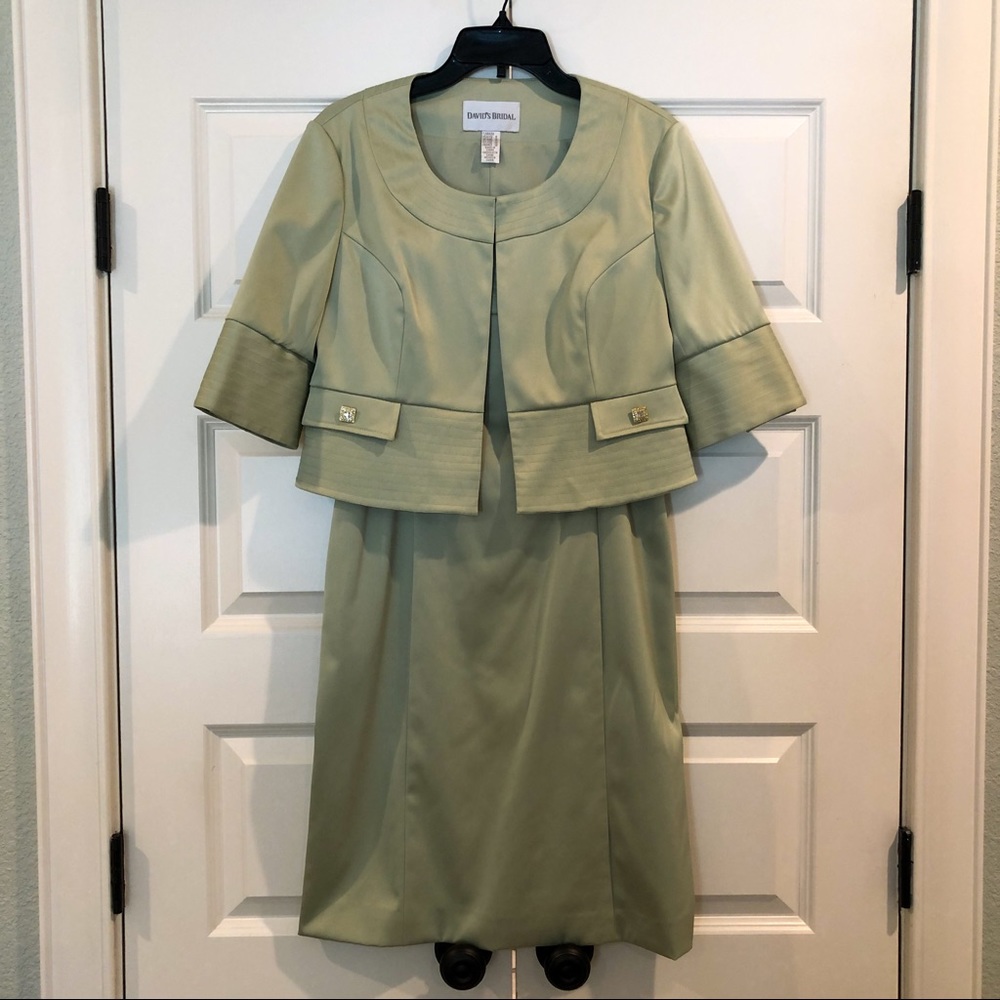 David’s Bridal Dress Suit